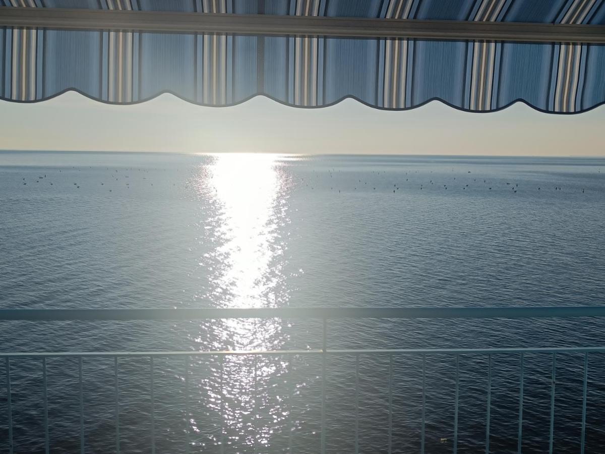 Locazione Turistica Sul Mare Strada Costiera 244, Trieste ซานตา โครเช มาเร ภายนอก รูปภาพ
